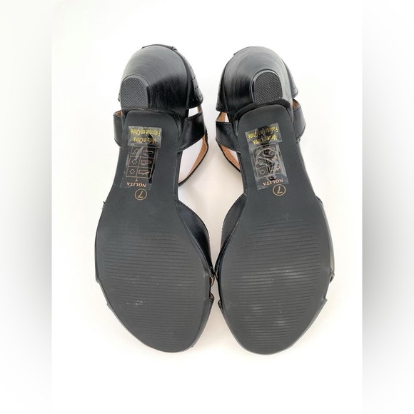 Kimchi Blue Black T-Strap Heels Size 7 - Picture 3 of 3